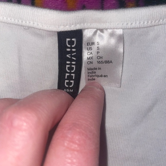 H&M white button crop top - Picture 2 of 2